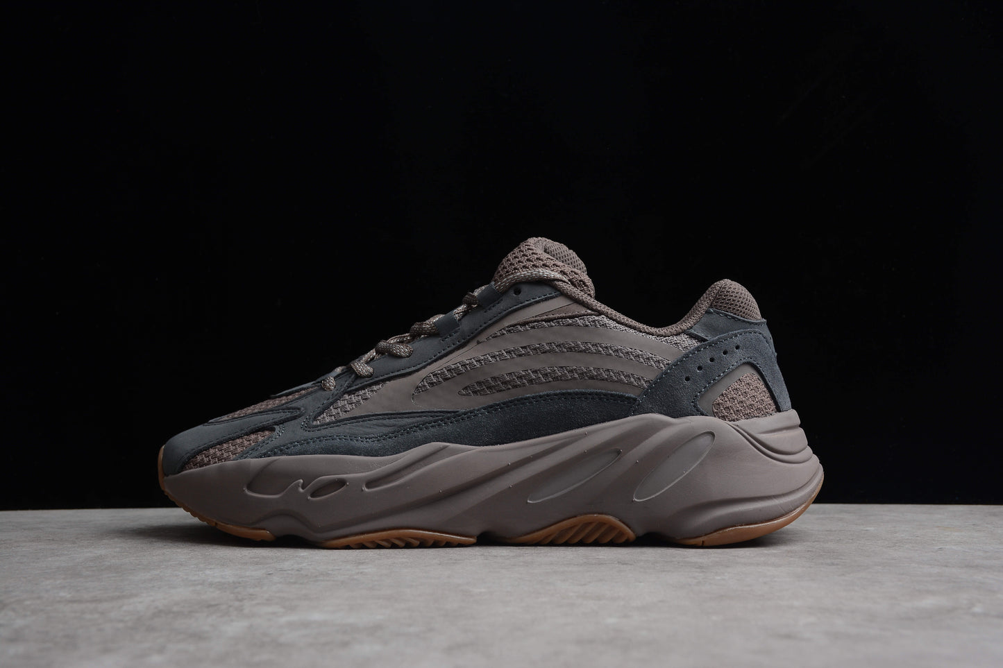 Adidas YEEZY Boost 700 GZ0724