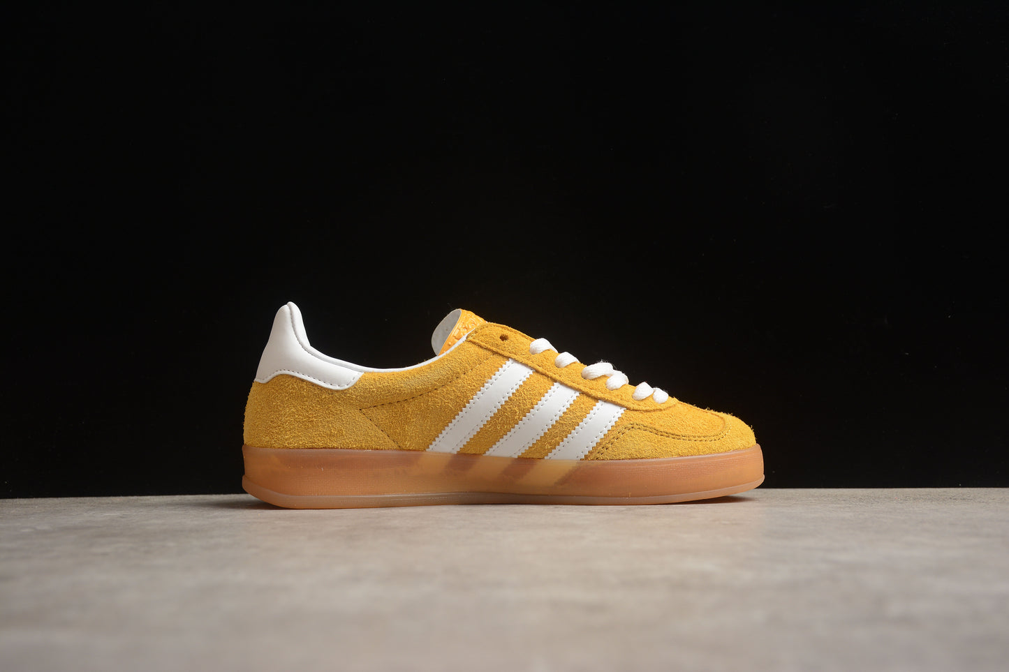 Adidas originals Gazelle ndoor HQ8716