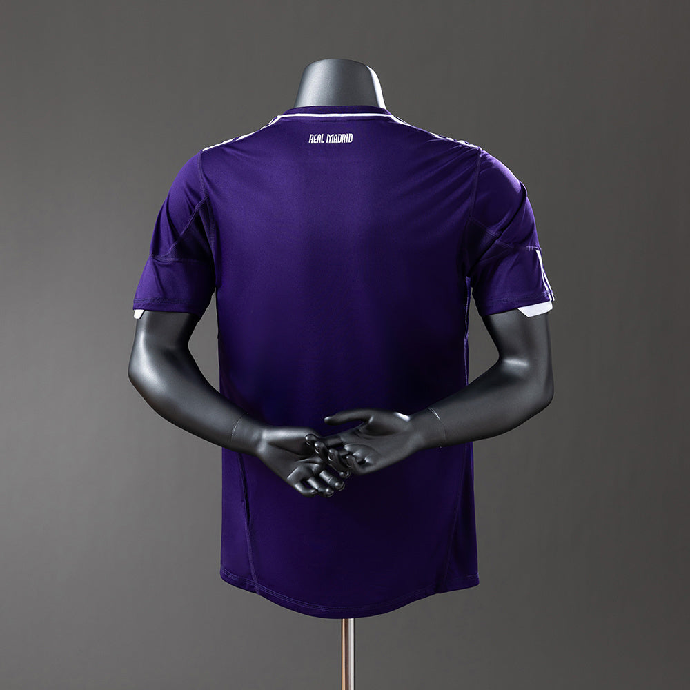 Real Madrid retro 2010/11 Third