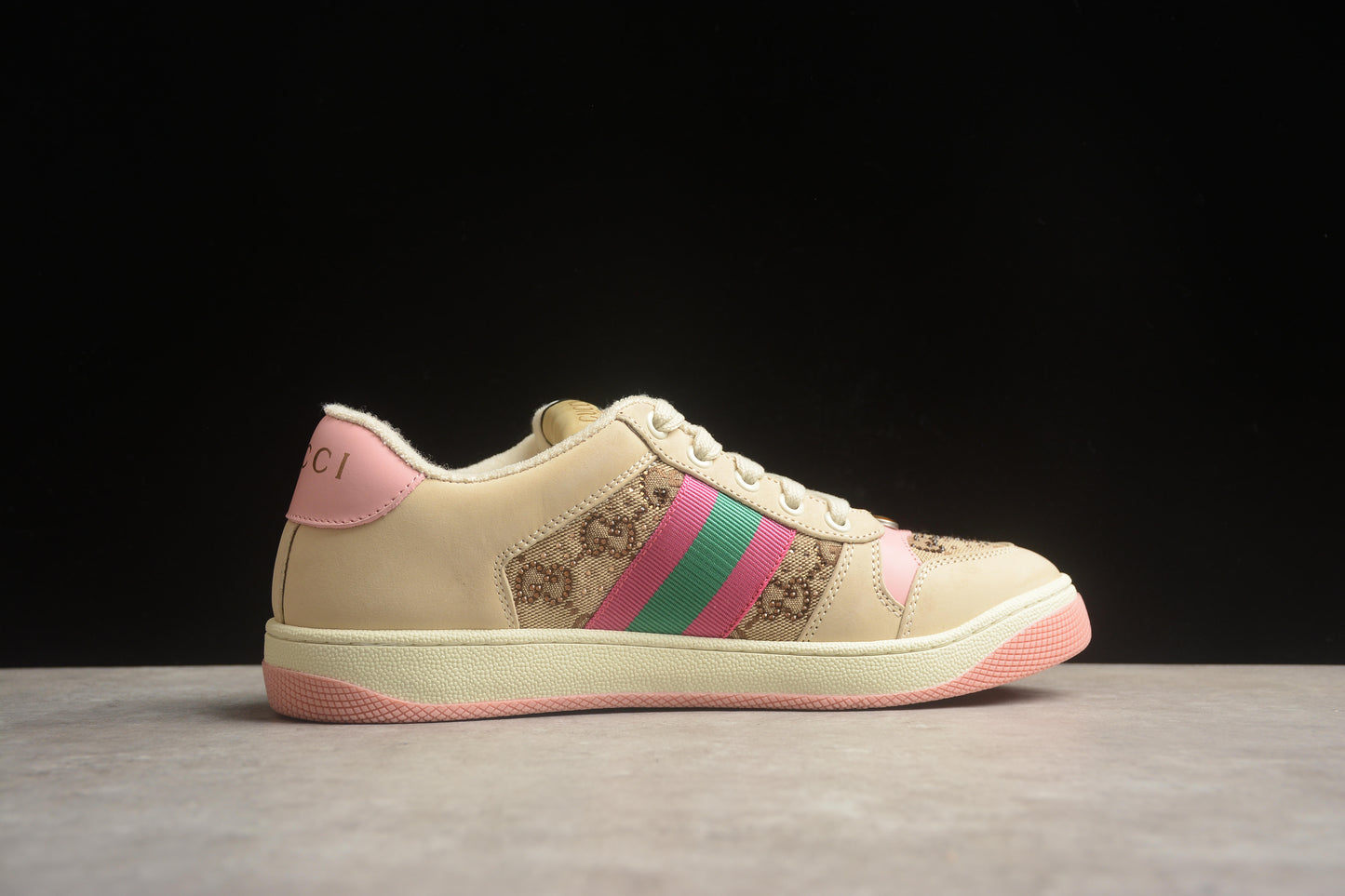 Gucci Chunky B Screener GG rosa