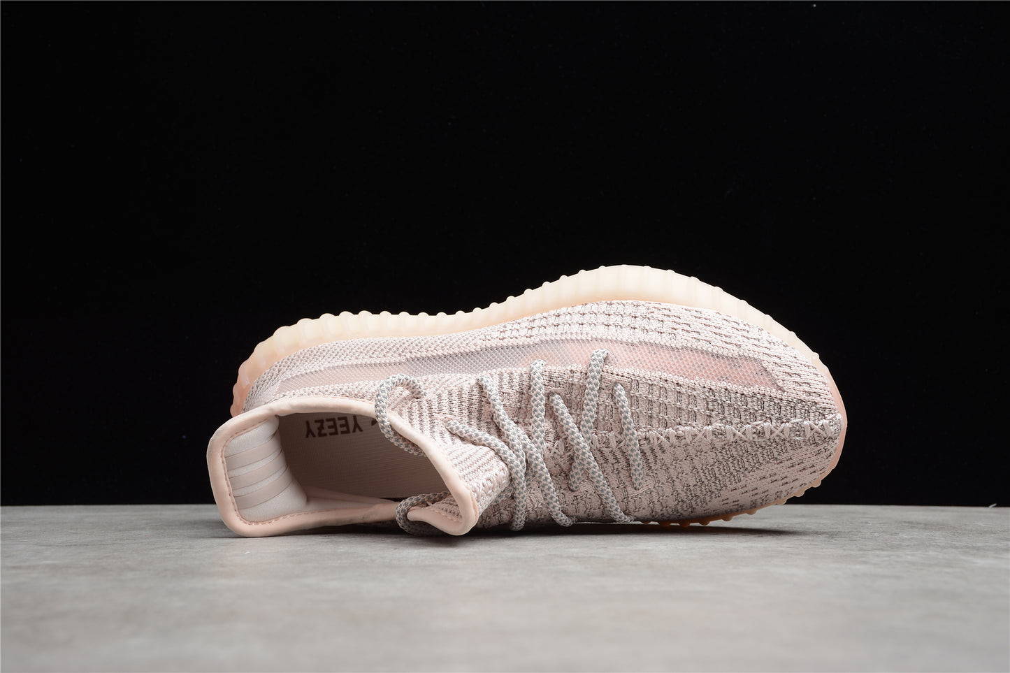 Adidas Yeezy Boost 350V2 FV5666