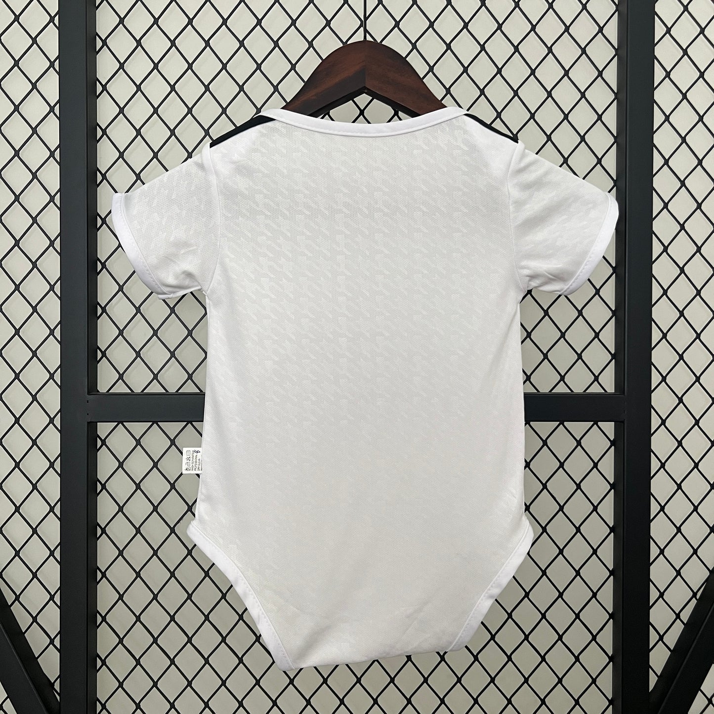 Real Madrid Home 2024-25 Body Bebé