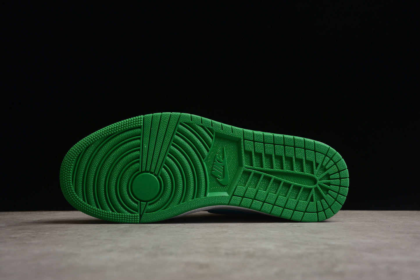 Nike Air Jordan 1 Low DC0774 304