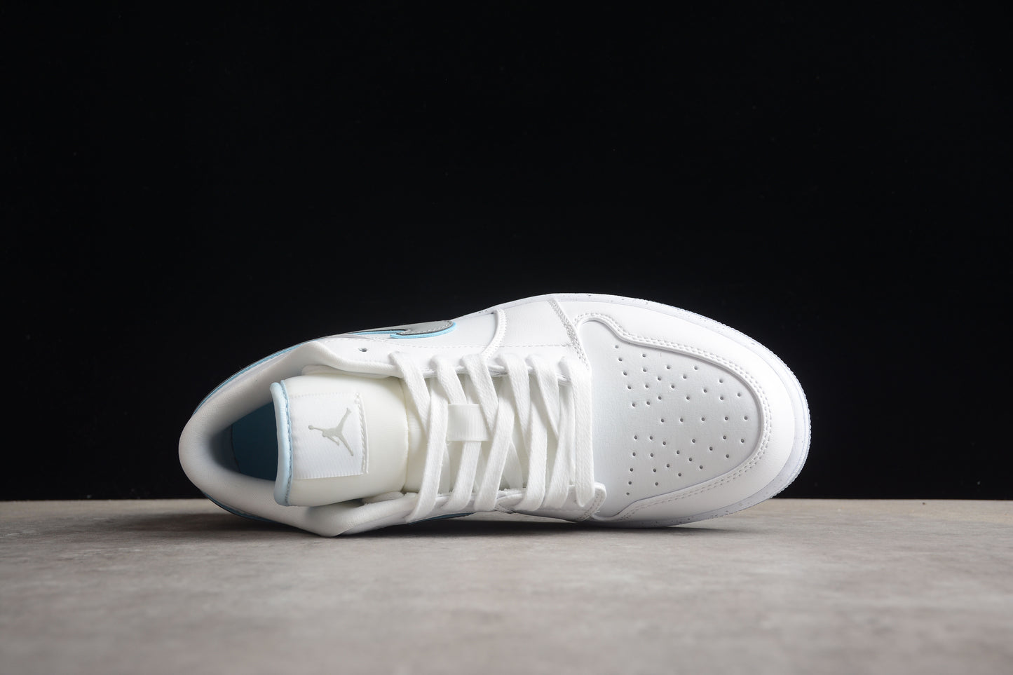 Nike Air Jordan 1 Low FB1874-101