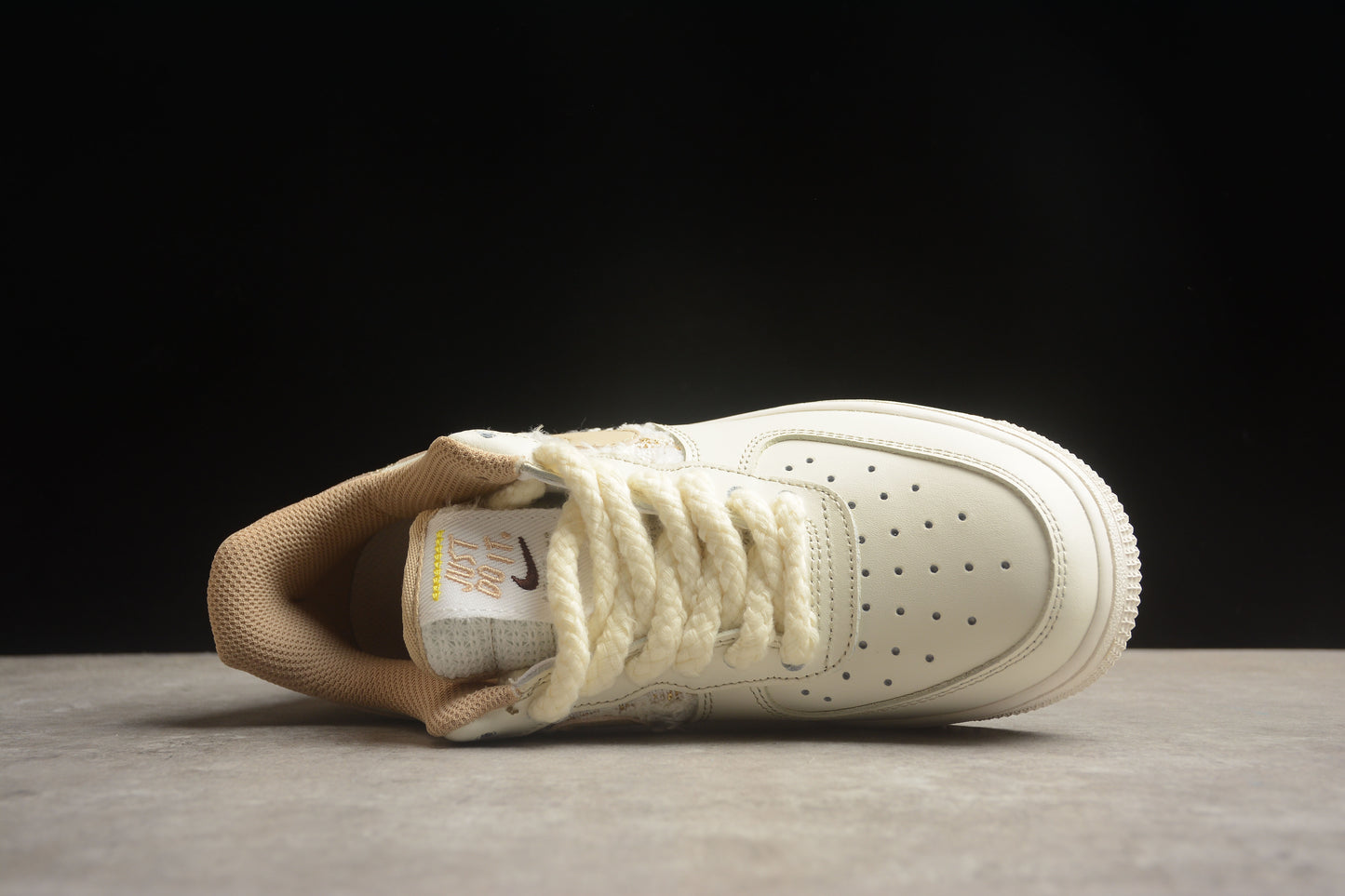 Nike Air Force 1 FJ774 012