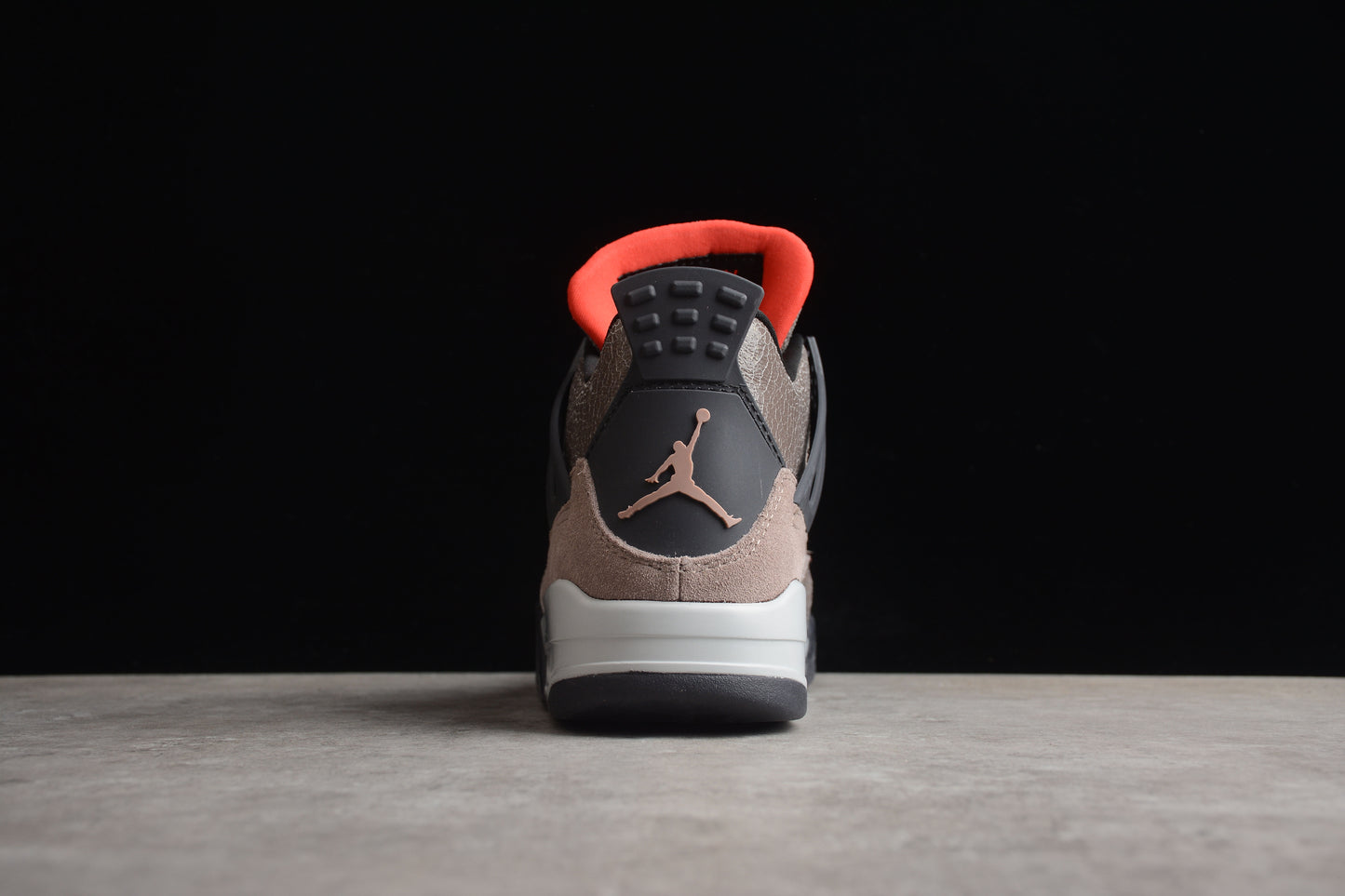 Air Jordan 4 Retro DB0732-200