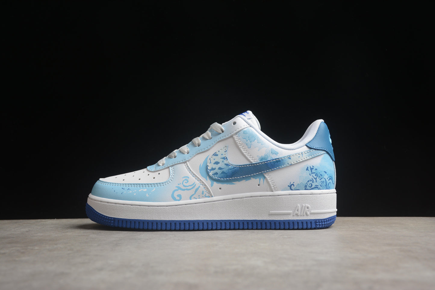 Nike Air Force 1 DV0813 104