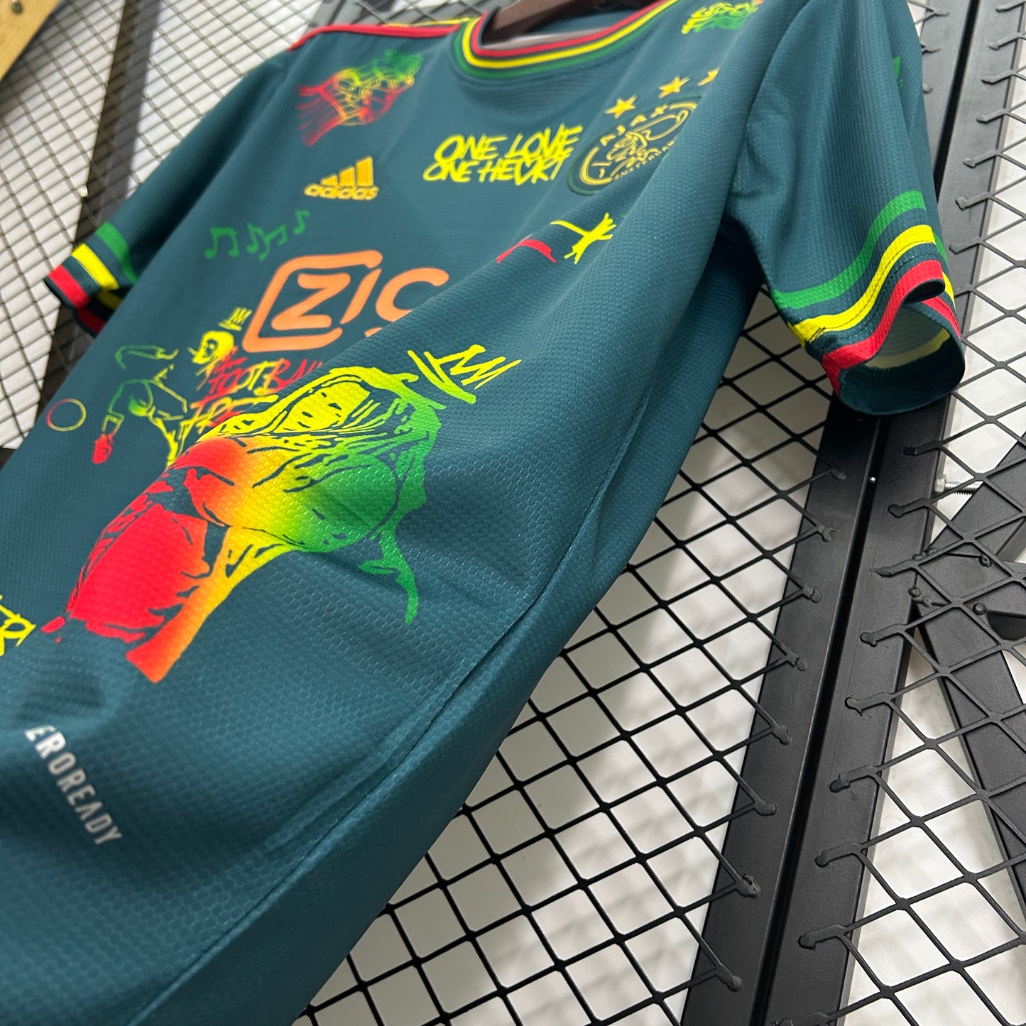 Ajax 2025/26 Conmemorativa especial