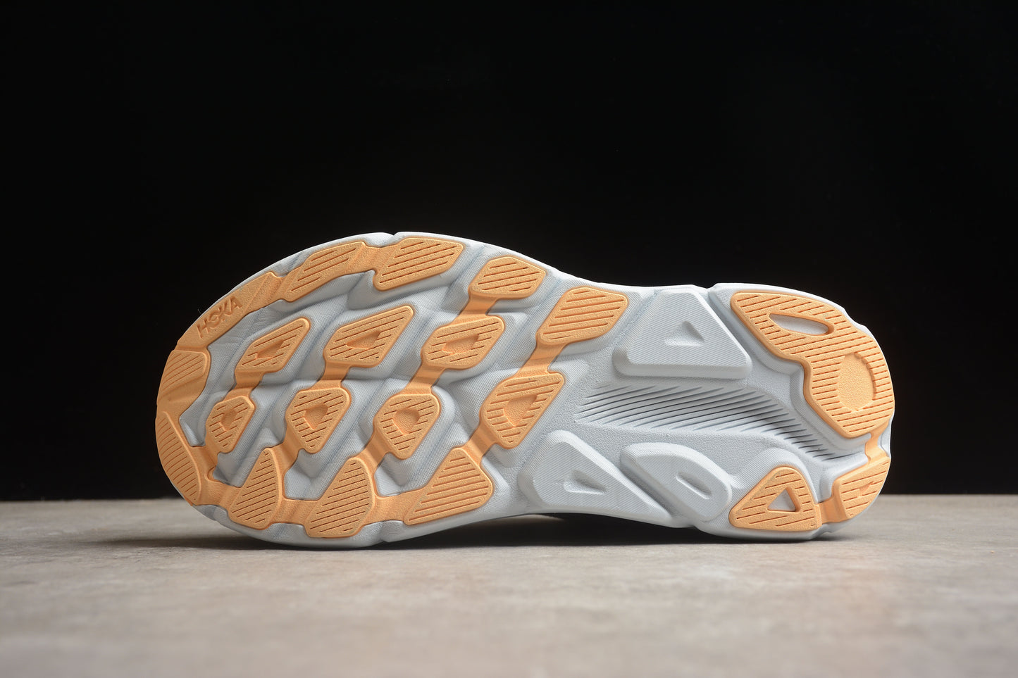 Hoka One One Clifton 9 1127896 13