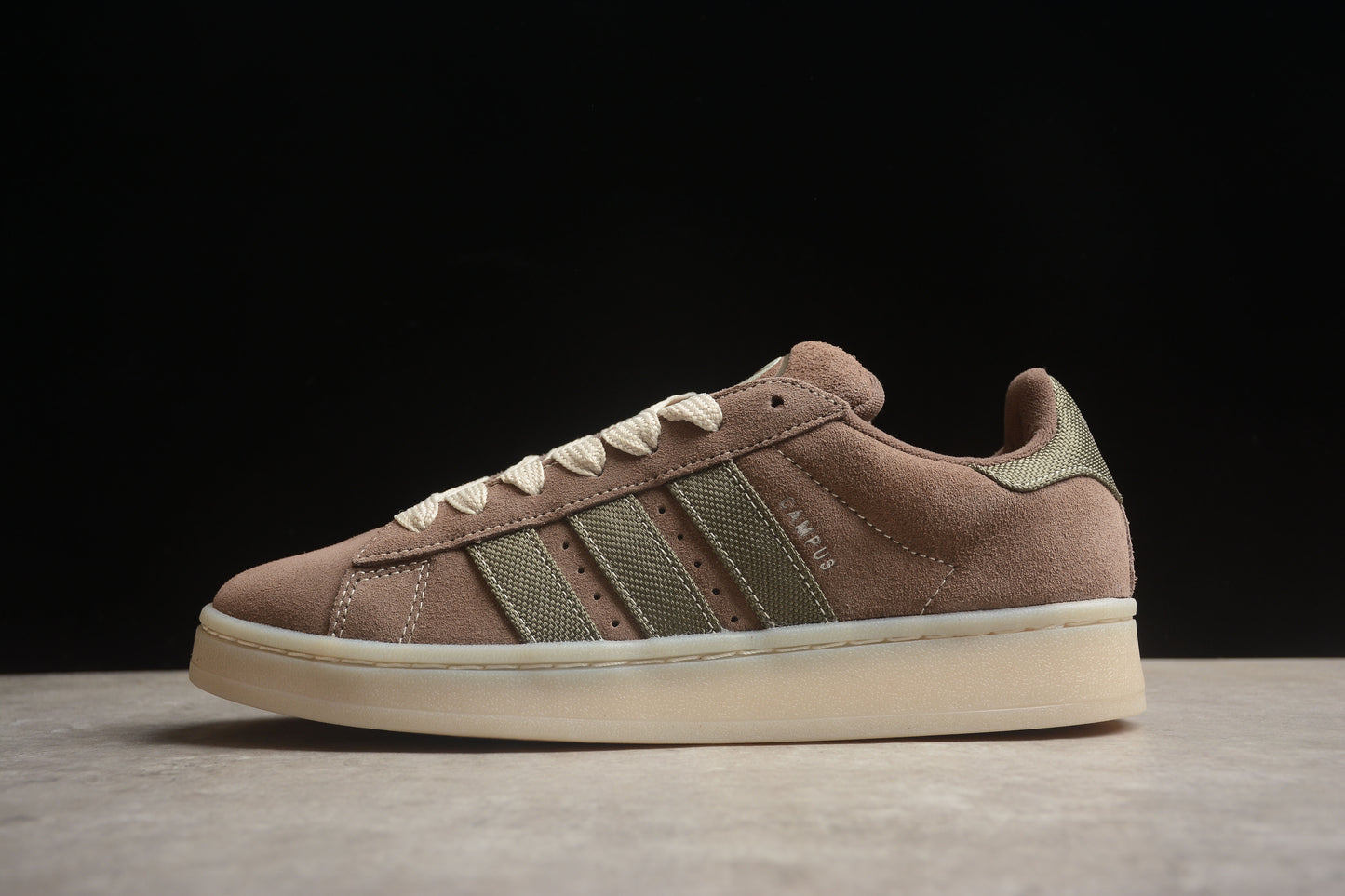 Adidas Campus 00s IE4740