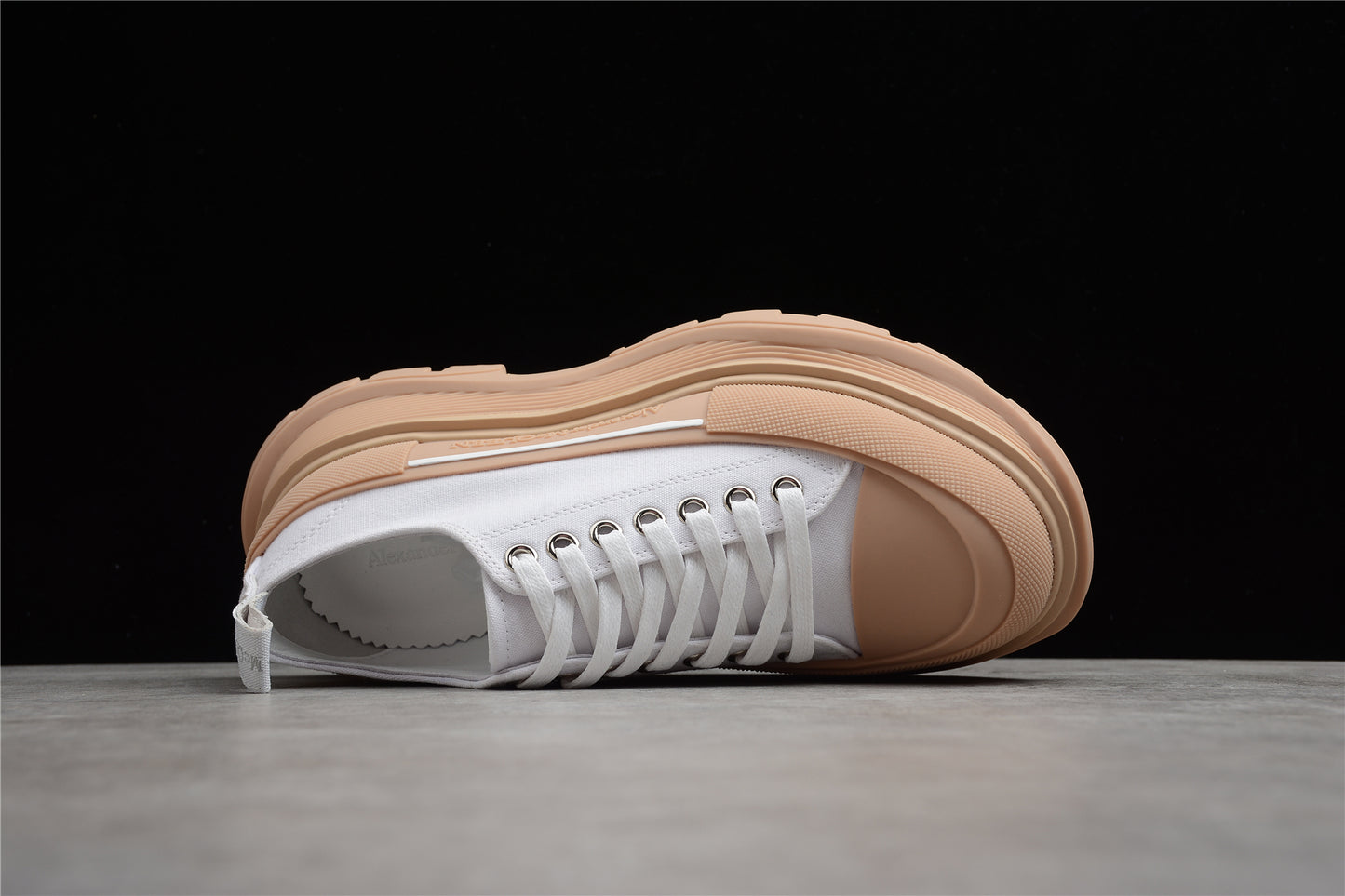 Alexander McQueen 25