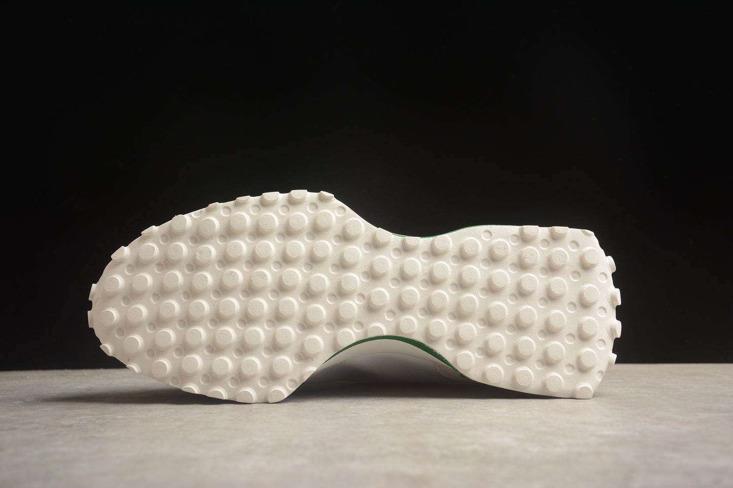 New Balance 1906 MS327