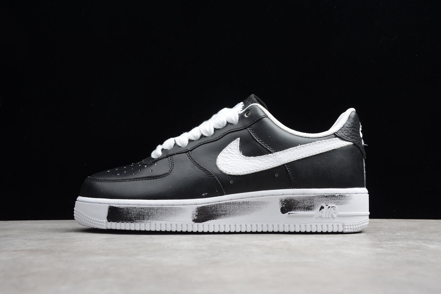 Nike Air Force 1 AQ3692-001