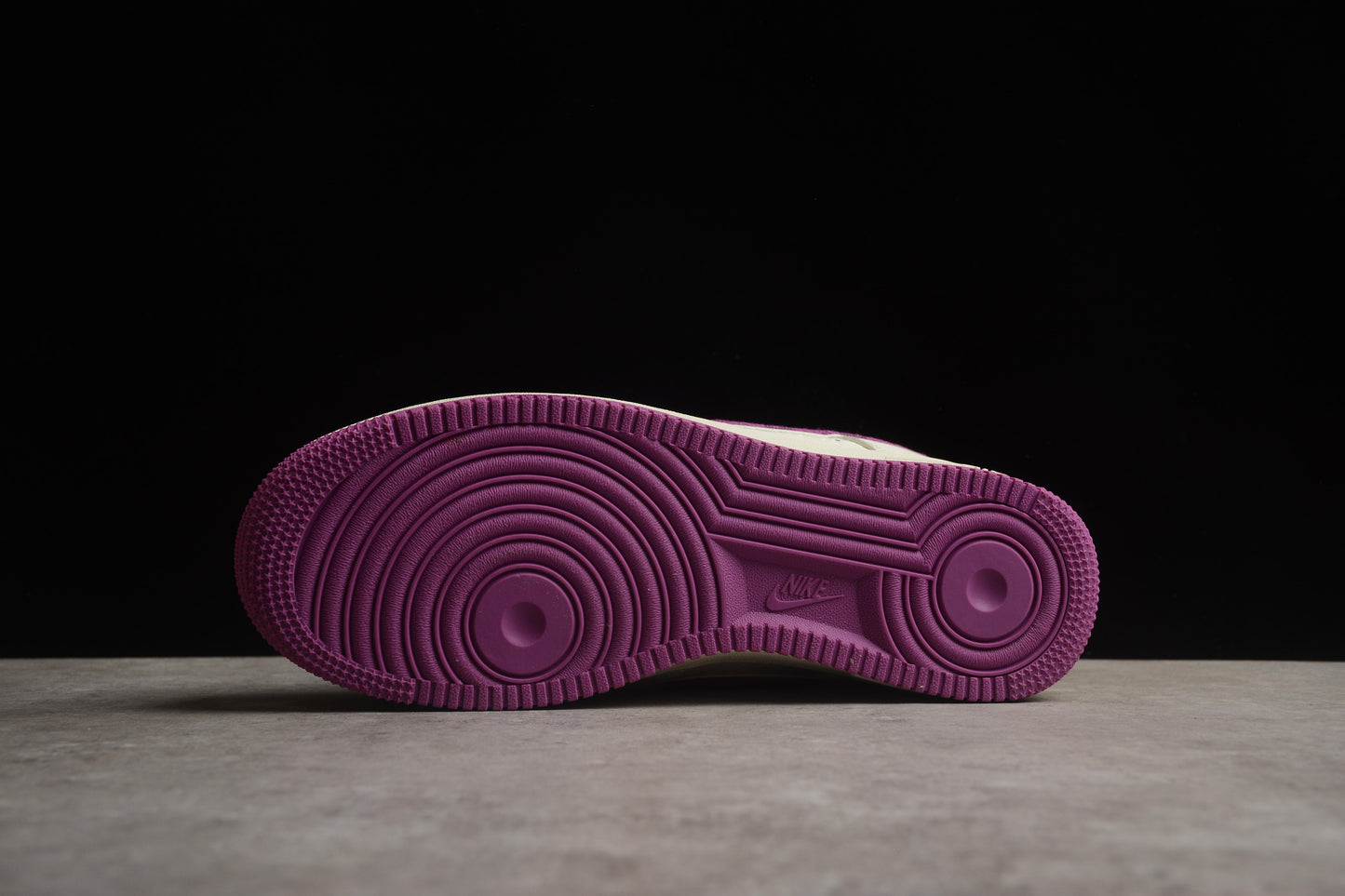 Nike Air Force 1 LV506 066