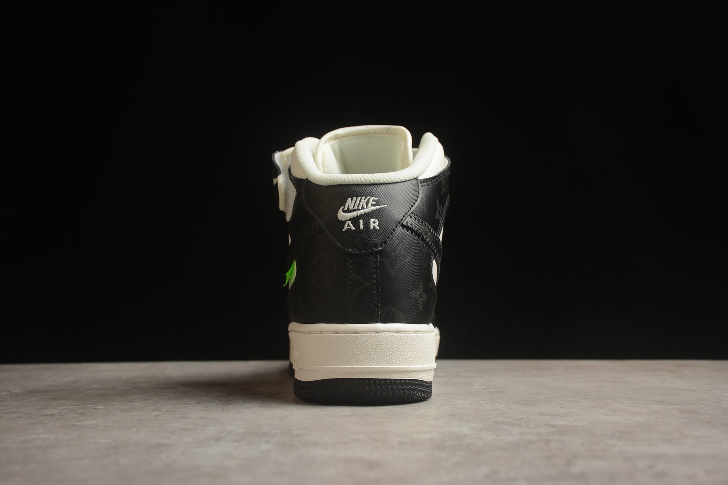 Nike Air Force 1 LL0222-005