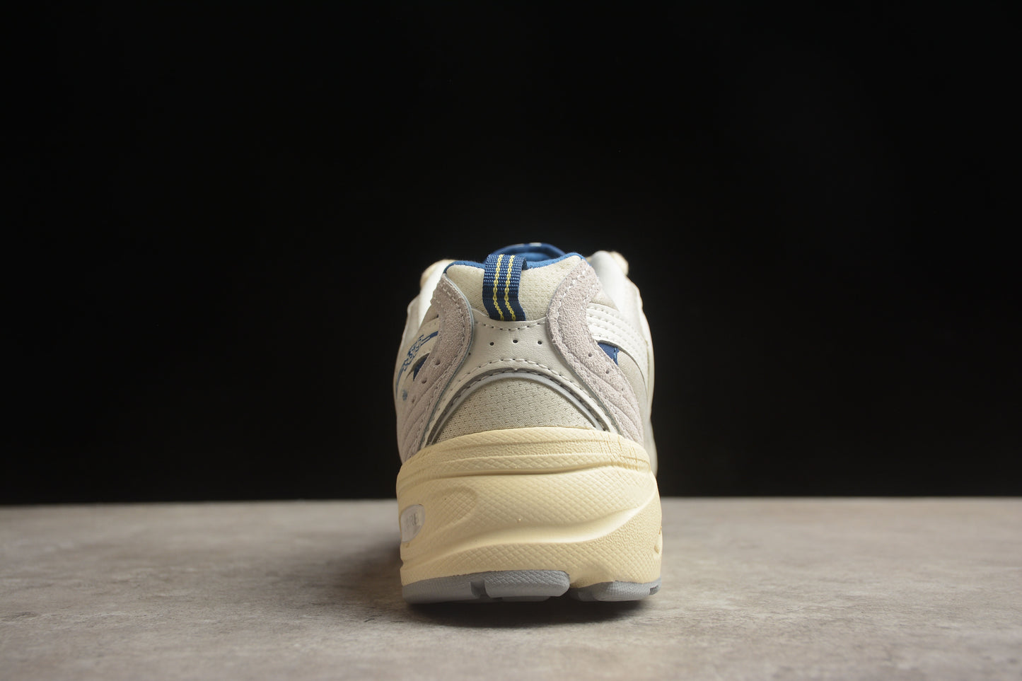 New Balance 530 MR530AM