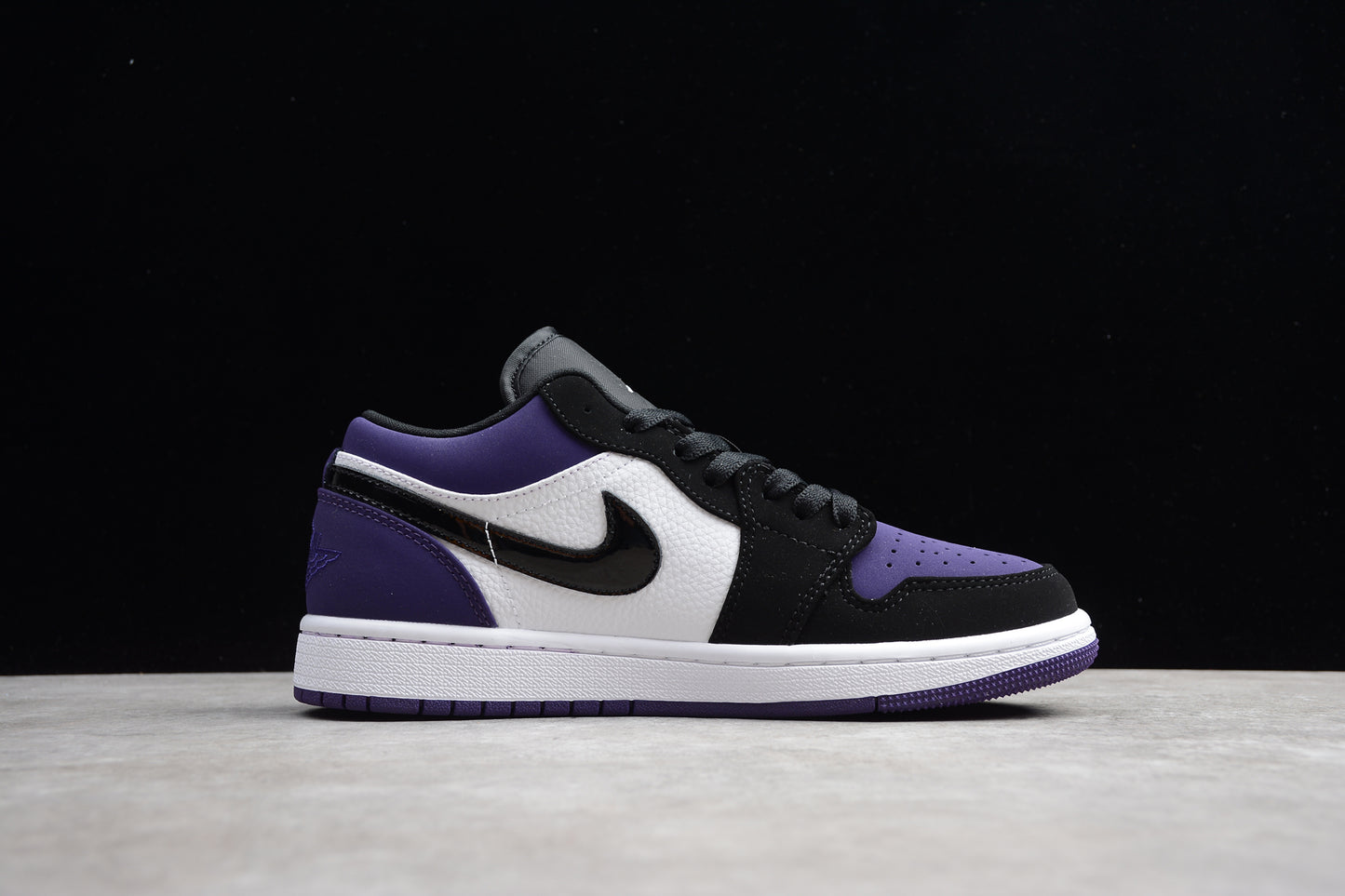 Nike Air Jordan 1 Low 552558-125