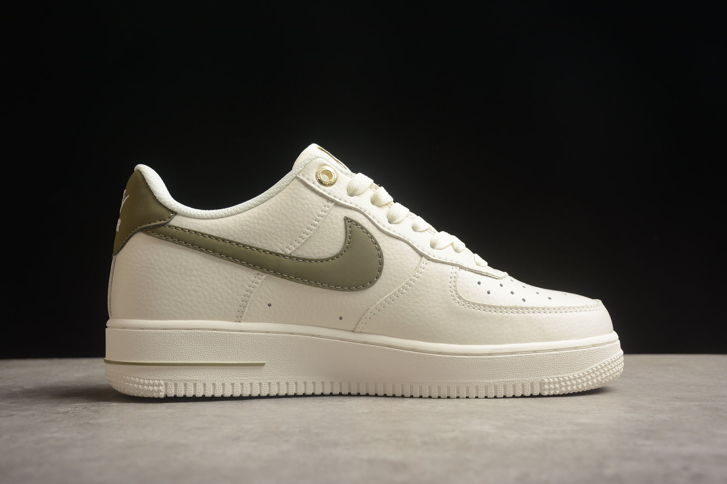 Nike Air Force 1 NK0621 955