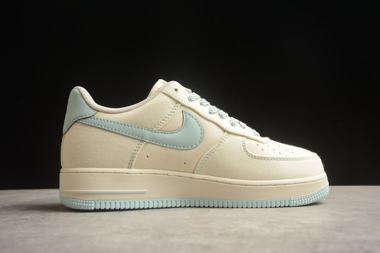 Nike Air Force 1 TQ1456-277