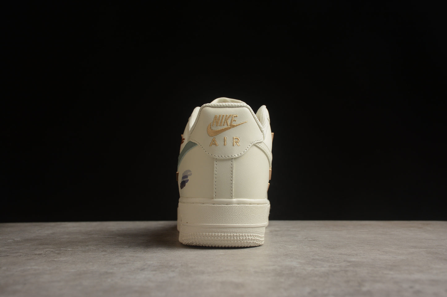 Nike Air Force 1 ZHH0316 040