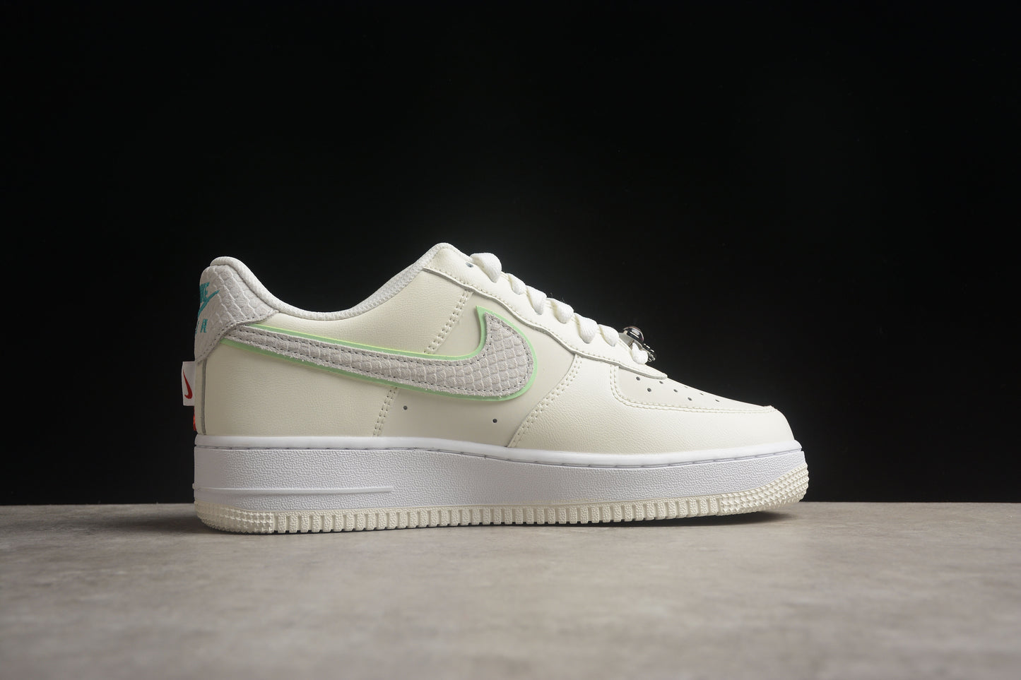 Nike Air Force 1 FZ5052 131
