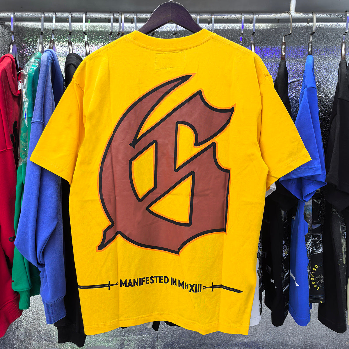 Camiseta Godspeed baseball amarillo