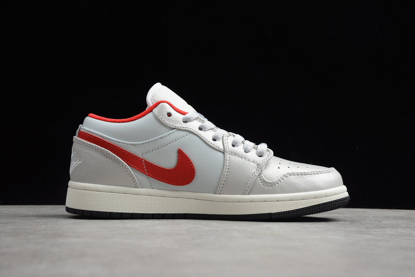Nike Air Jordan 1 Low DA4668-001