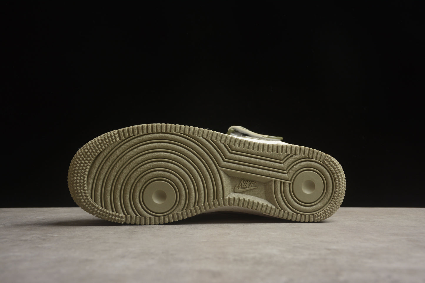 Nike Air Force 1 PA0920 908
