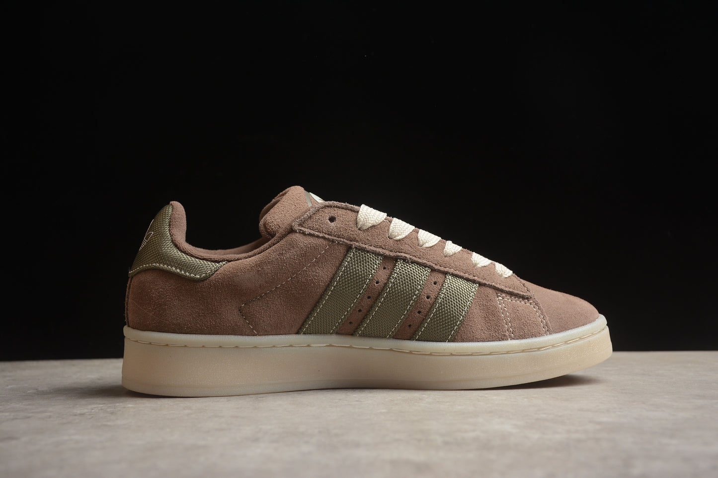 Adidas Campus 00s IE4740