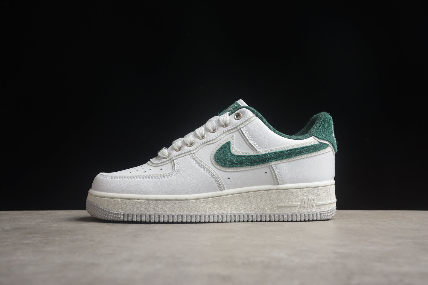 Nike Air Force 1 HF0012 100