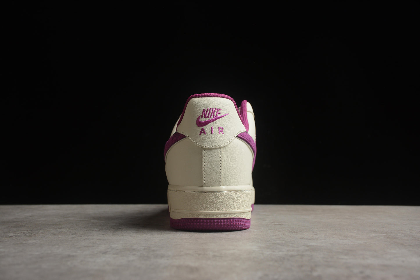 Nike Air Force 1 LV506 066