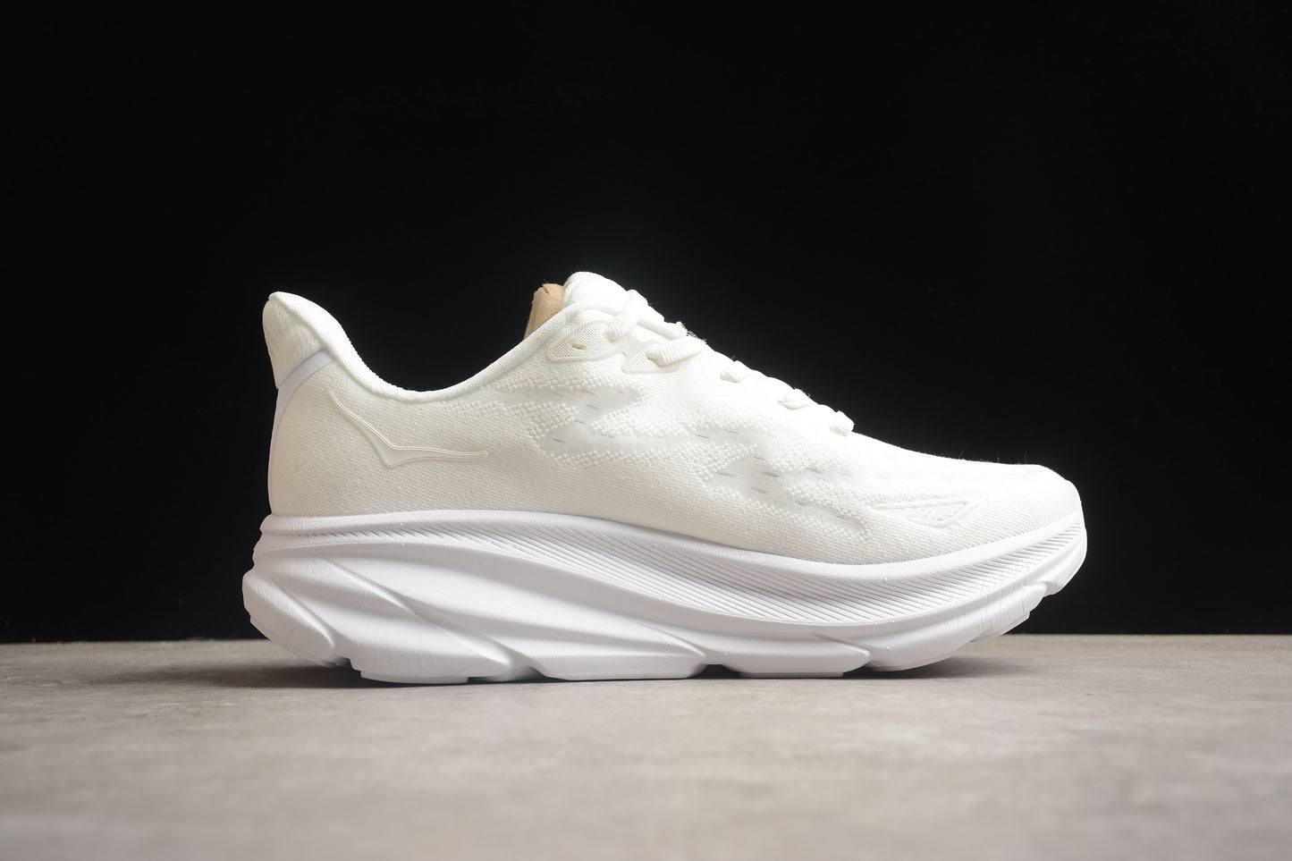 Hoka One One Clifton 9 1127895