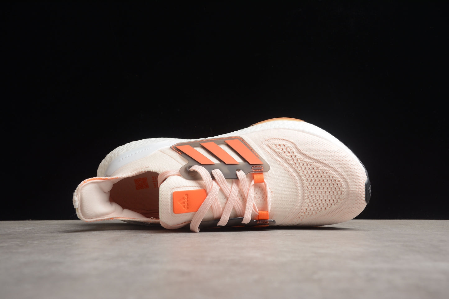 Ultra Boost 22 GX6643