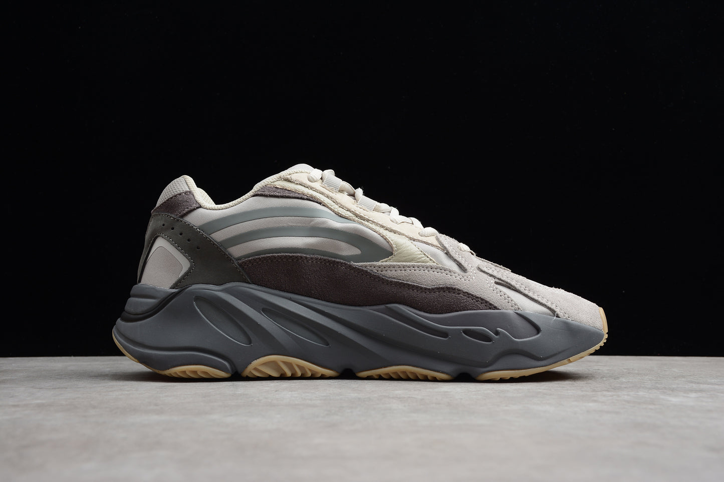 Adidas YEEZY Boost 700 FU7914