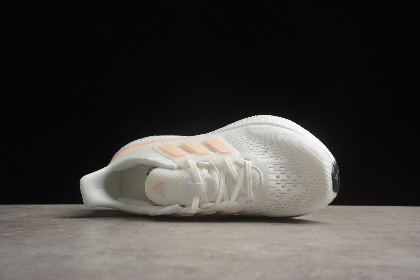 Ultra Boost 22 IF2392
