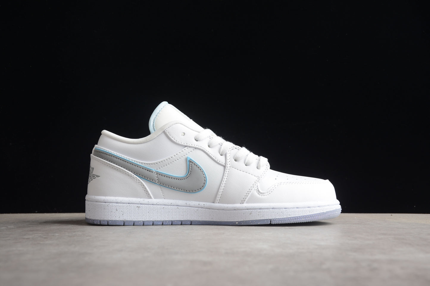 Nike Air Jordan 1 Low FB1874-101