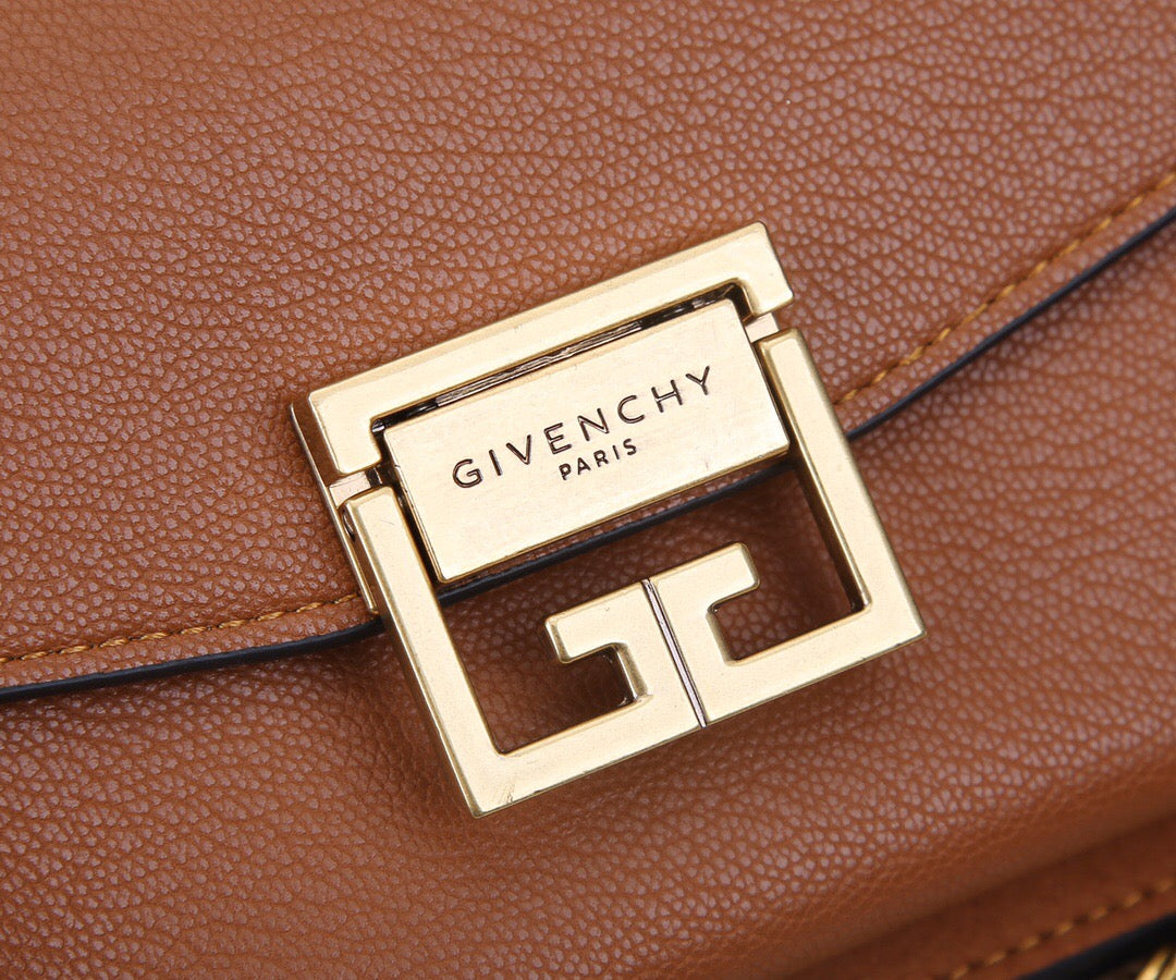 Bolso GV3 Givenchy Castaño