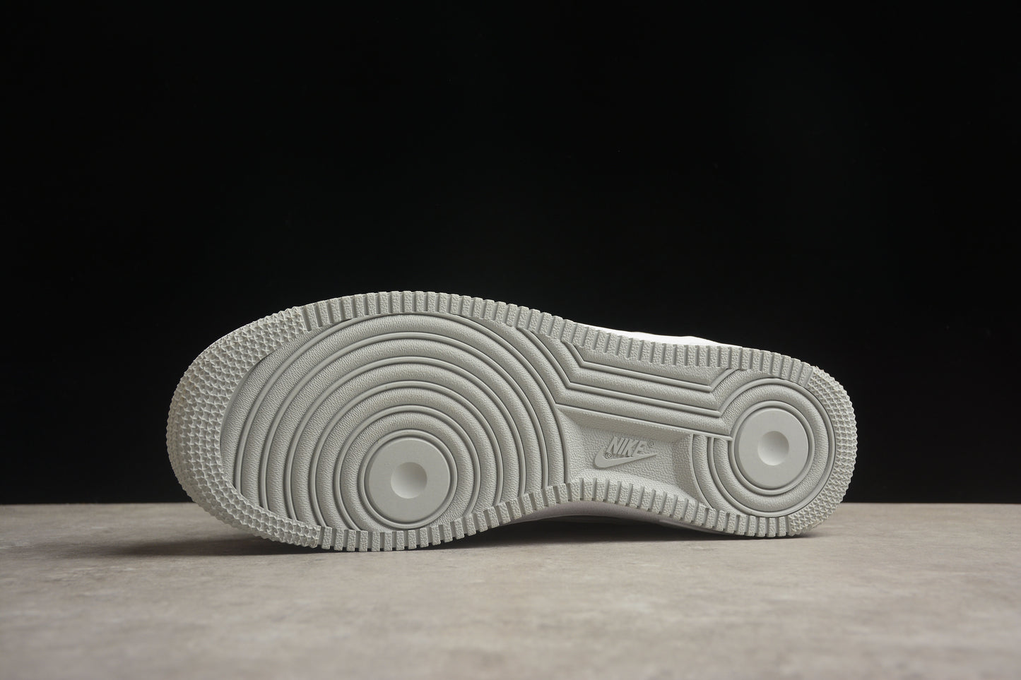 Nike Air Force 1 XP9688 760