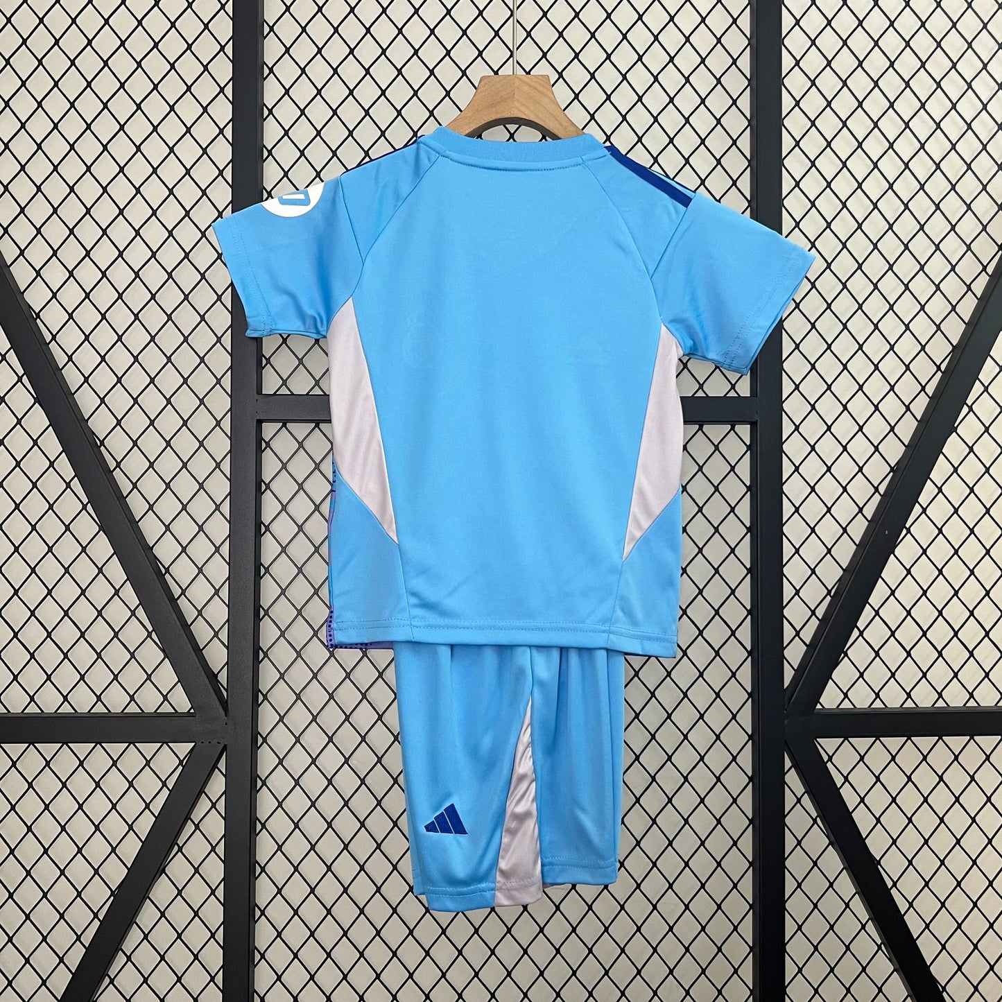 Real Madrid 2024/25 Home Kids Version Portero