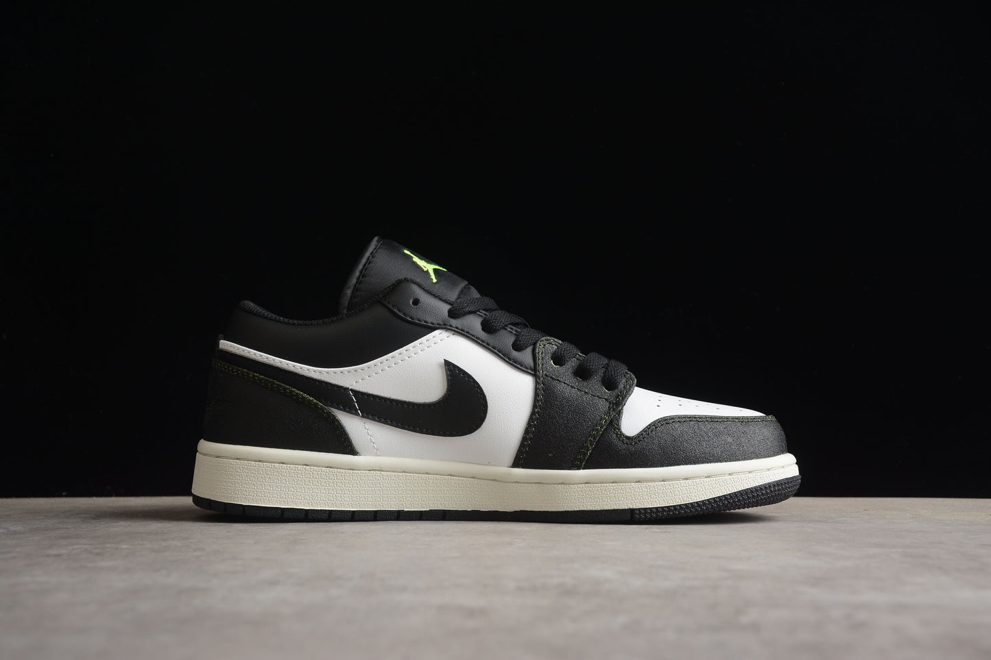 Nike Air Jordan 1 Low DO8244-003