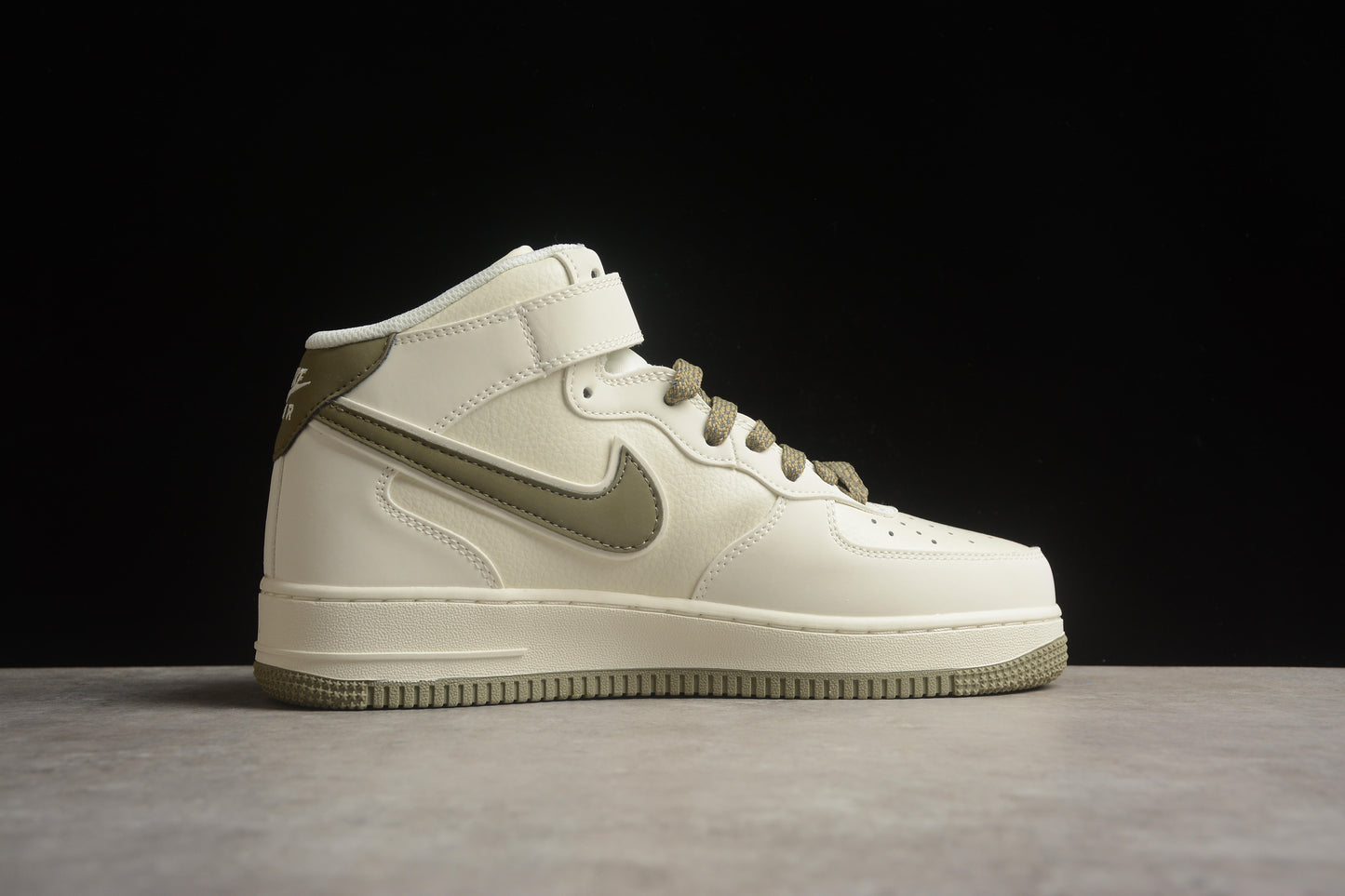 Nike Air Force 1 SH0235 577