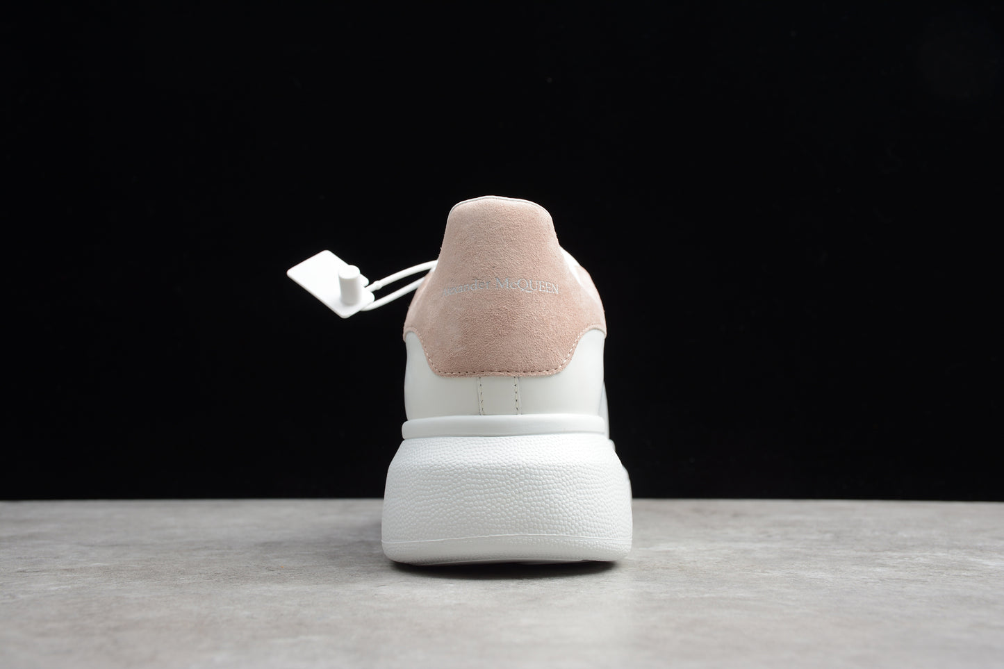 Alexander McQueen 23