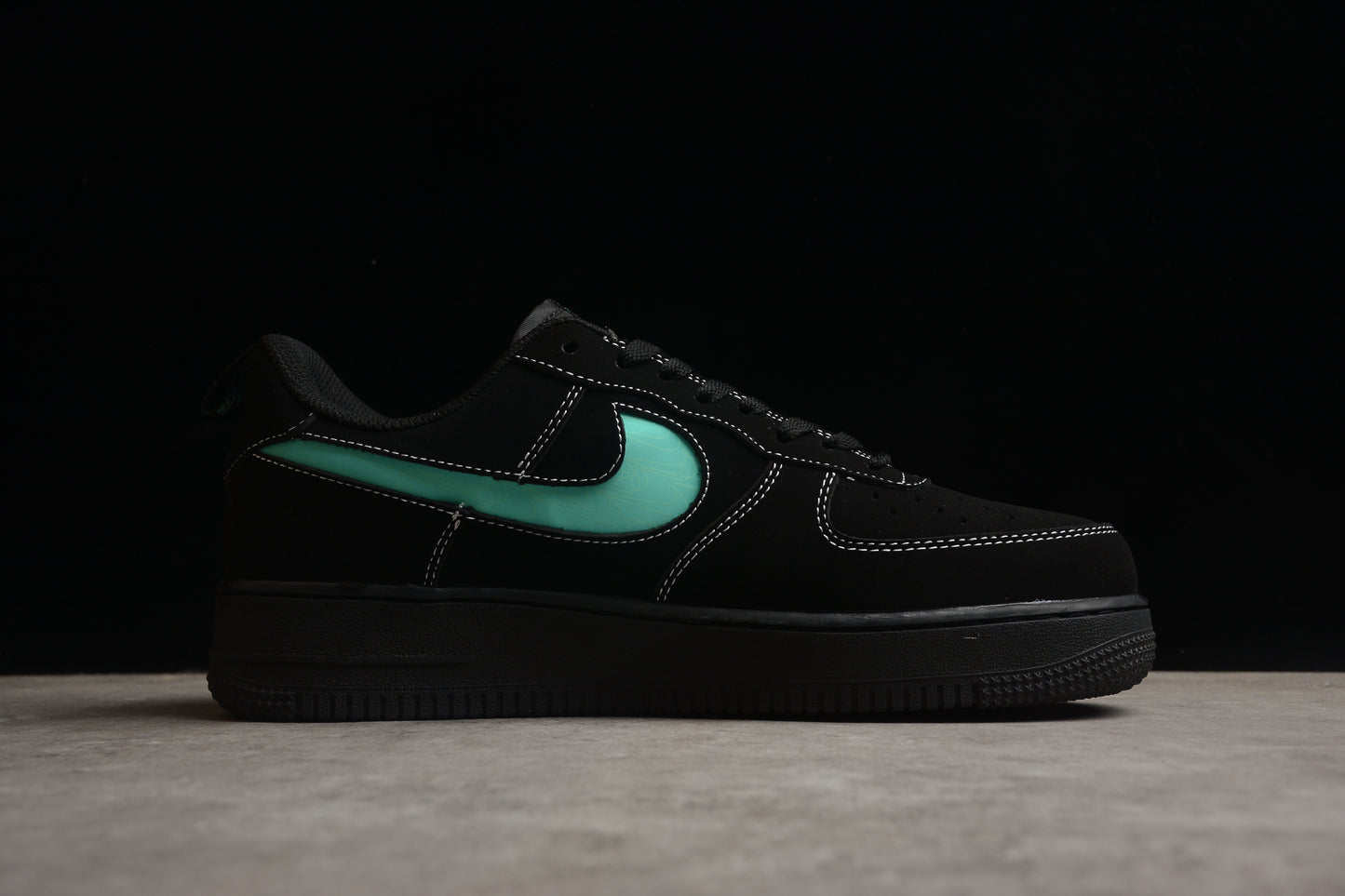 Nike Air Force 1 FB8971-500