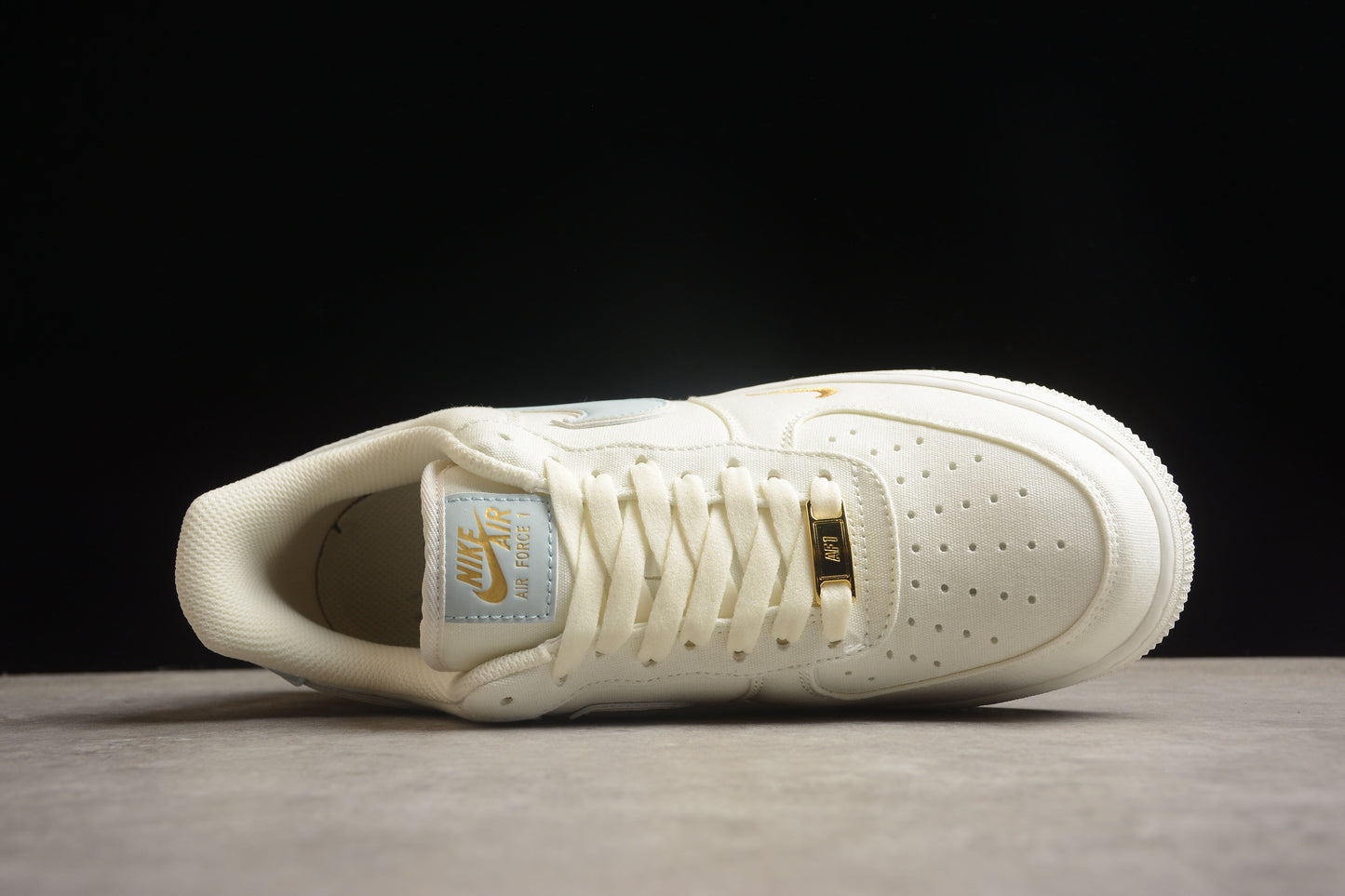 Nike Air Force 1 MN5696-009