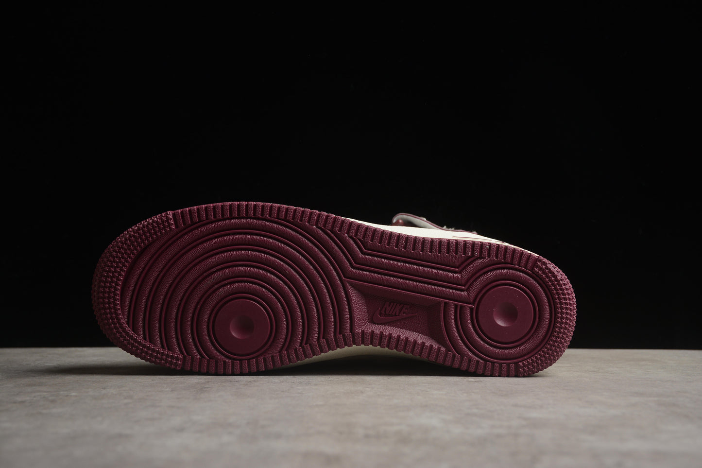 Nike Air Force 1 SG2356-803