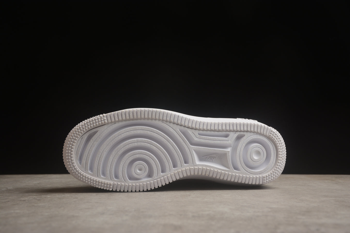 Nike Air Force 1 DJ9946 602