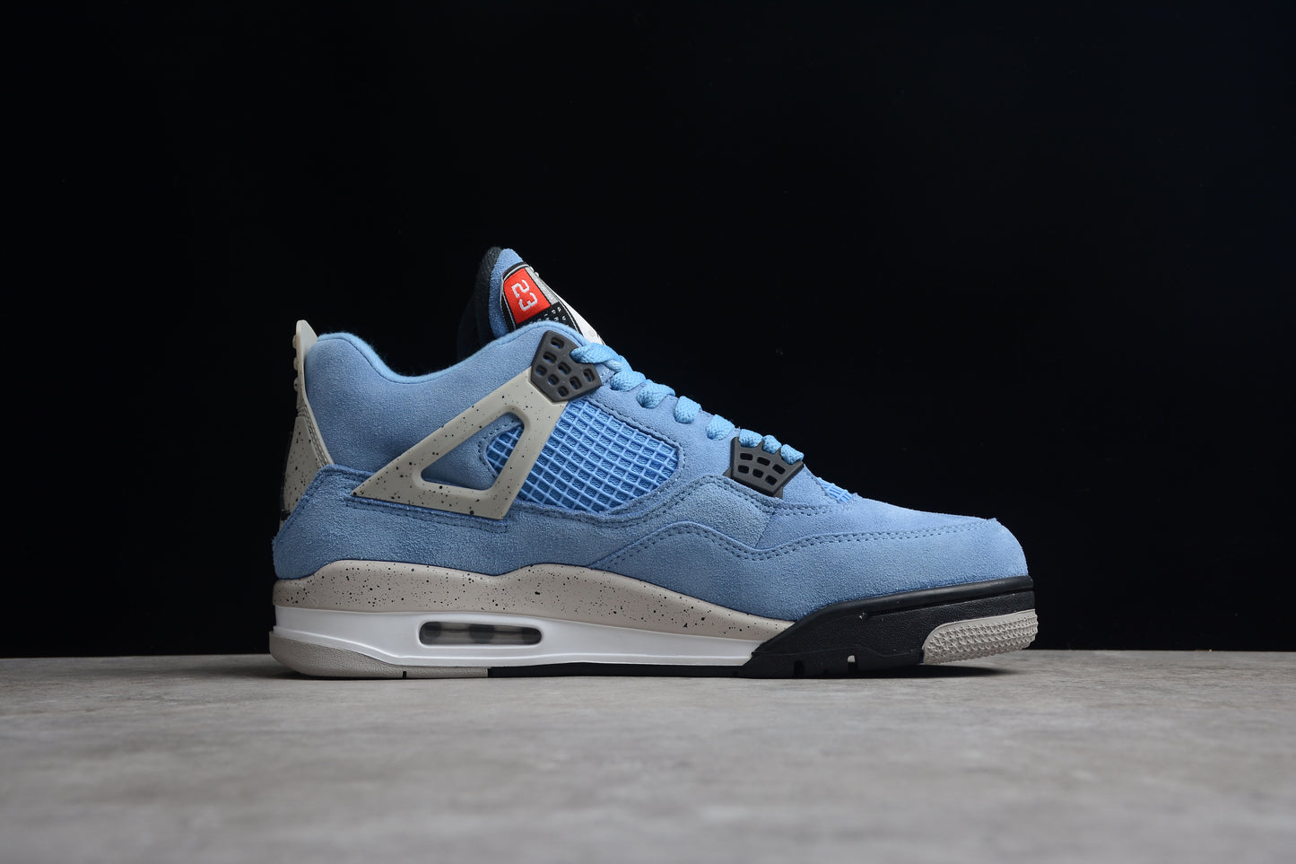 Air Jordan 4 Retro CT8527-400