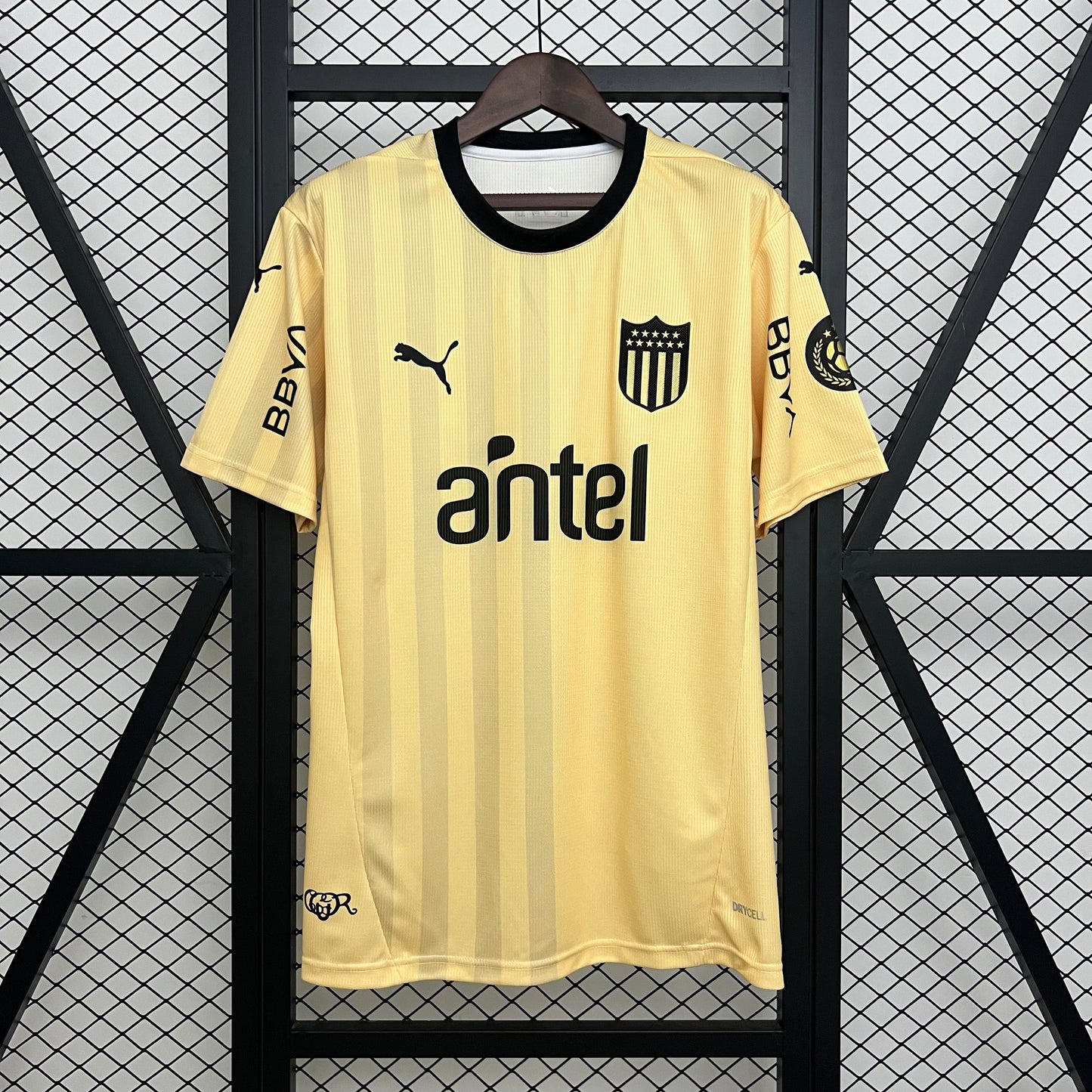 Peñarol 2025/26 Yellow