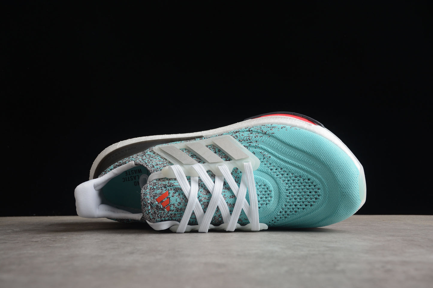 Ultra Boost 22 IE1692