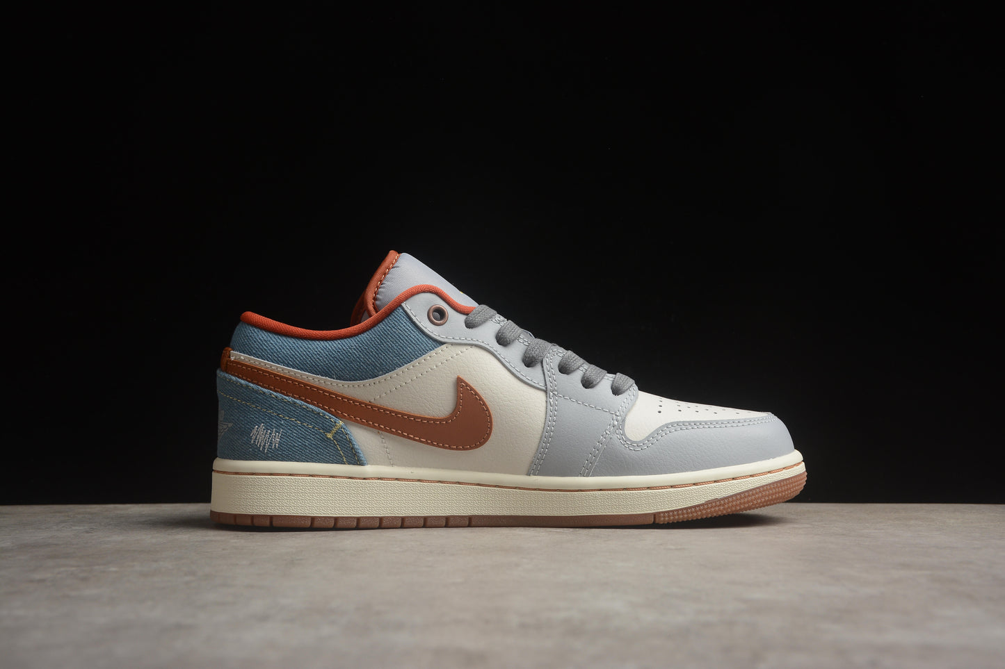 Nike Air Jordan 1 Low F25045 091